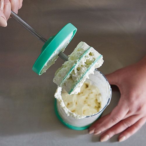 Pampered chef whipped cream maker clearance