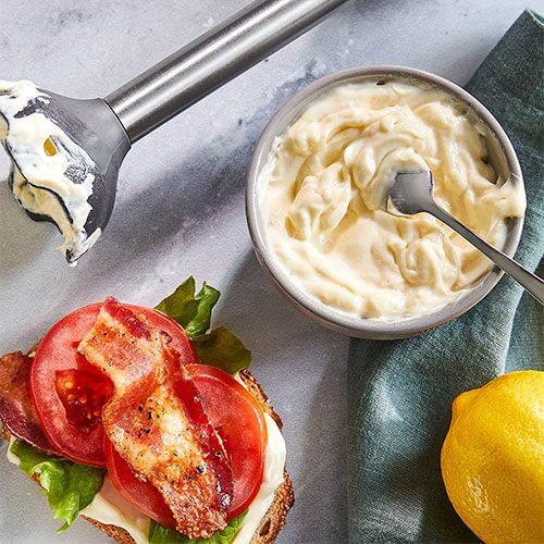 Easy Homemade Mayonnaise